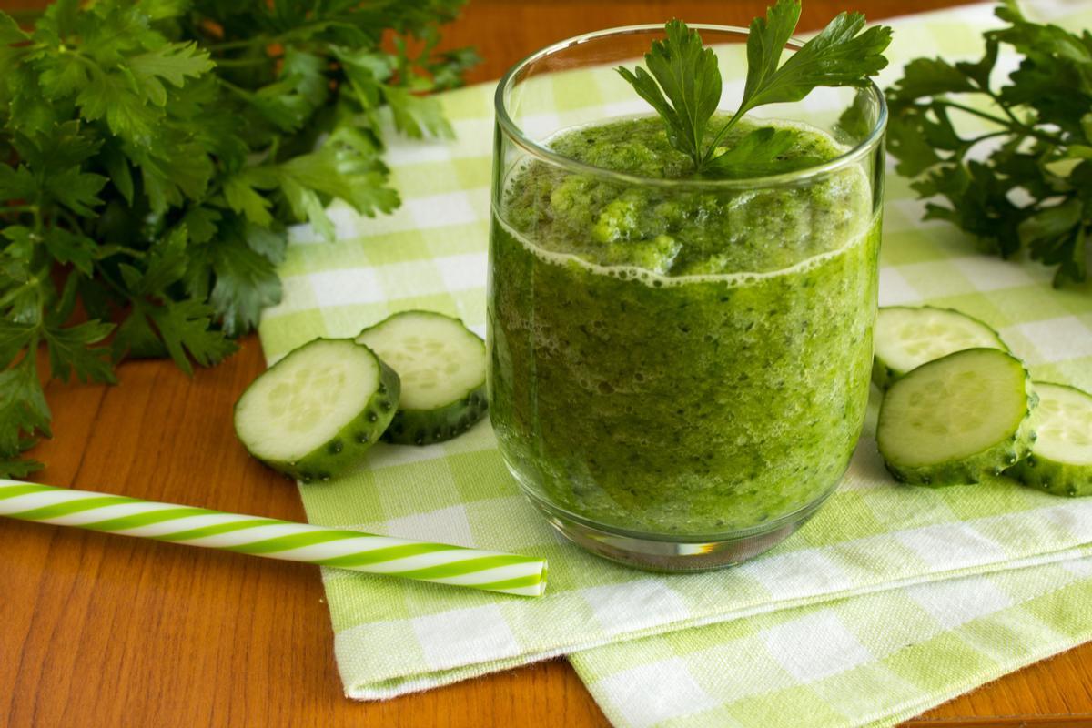 Jugos verdes para adelgazar: Batido quema grasa de berros y pepino