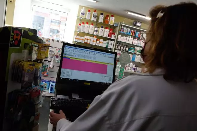Las farmacias denuncian la escasez de amoxicilina para uso infantil en Asturias: "No nos dan ninguna solución"