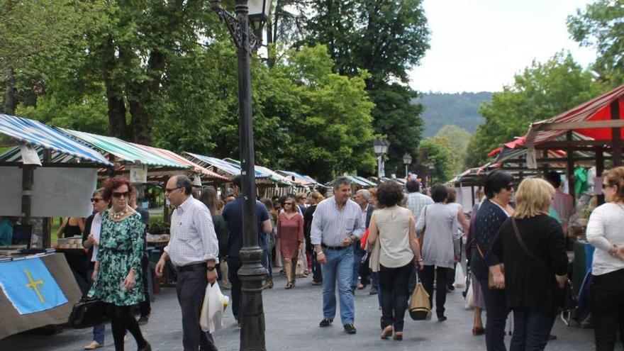 Ambiente en el Mercadón de Primavera.