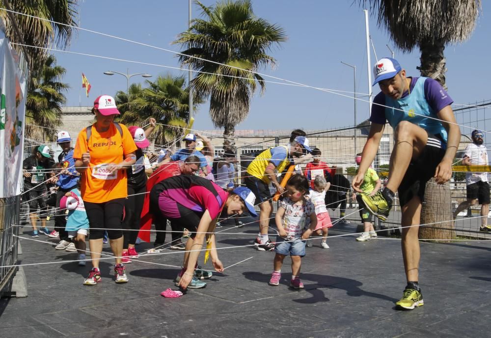 Cientos de personas participan en la II Carrera de Obstáculos por la Integración en Vigo