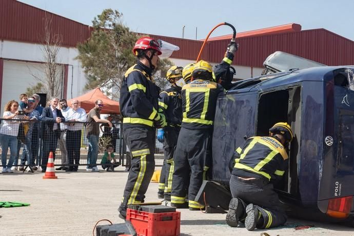 Los bomberos de Gran Canaria se reúnen para celebrar su festividad y hacer equipo