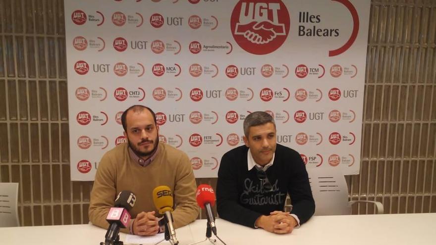 David Rodríguez y Antonio González, ayer en la sede de UGT.