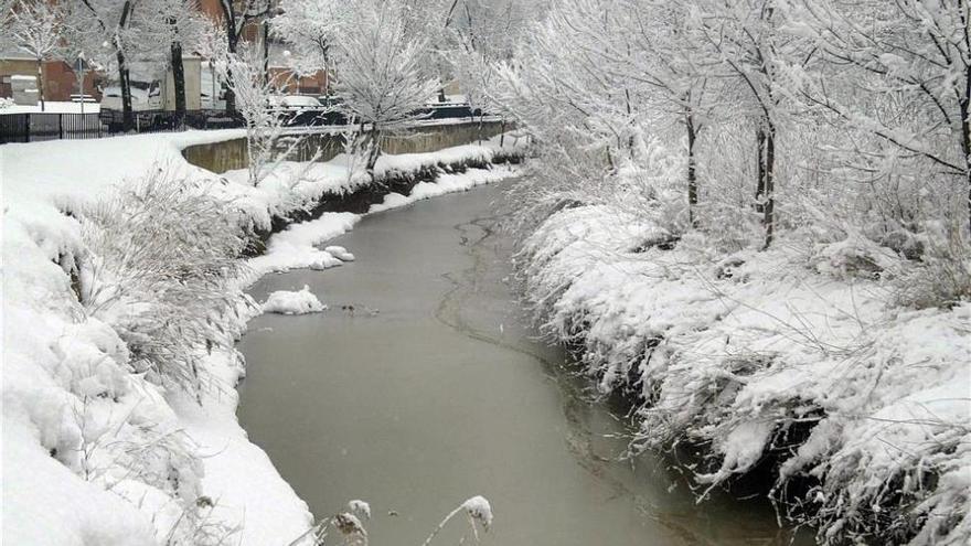 Se mantienen las alertas por nieve para hoy y mañana en Aragón