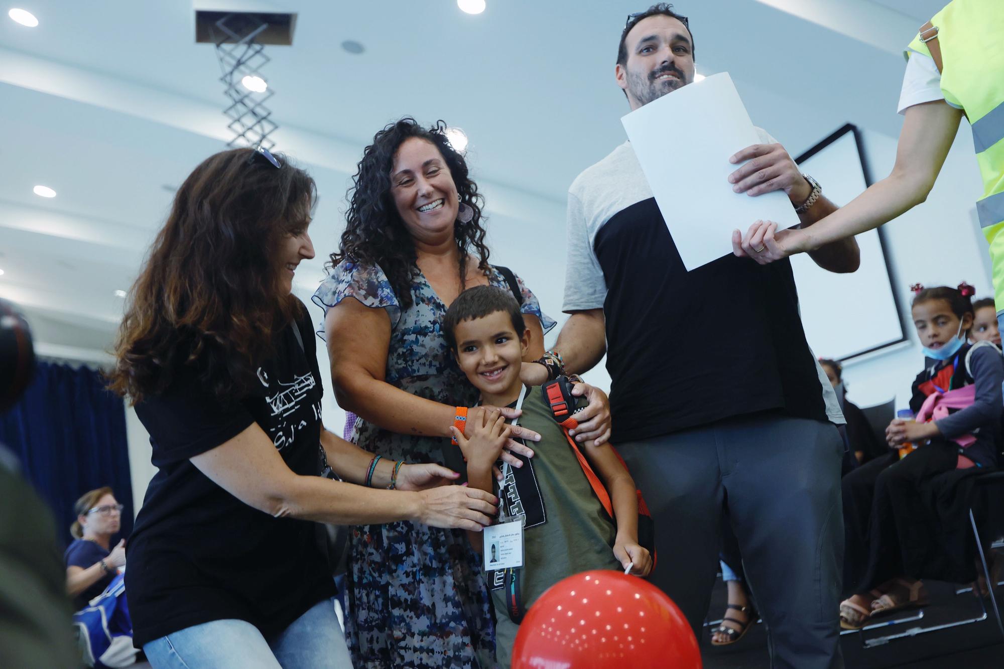 En Imágenes: La llegada de los niños saharauis vuelven a Asturias entre "emoción y nervios"