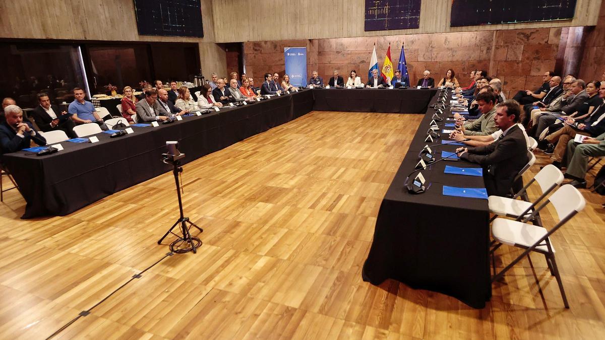 Jornadas del sector aeroespacial en Canarias.