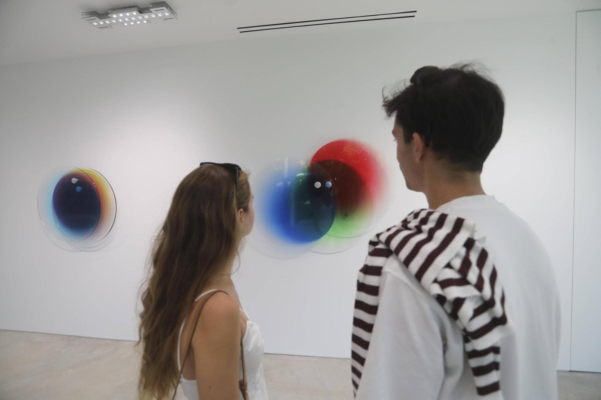 Felipe Pantone presenta en Casa Axis 'Axis of Divergence'