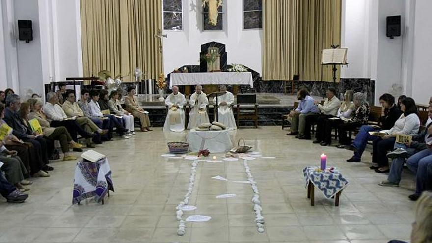El Obispo recibió a los profesores en la capilla del Seminari Nou de Palma.