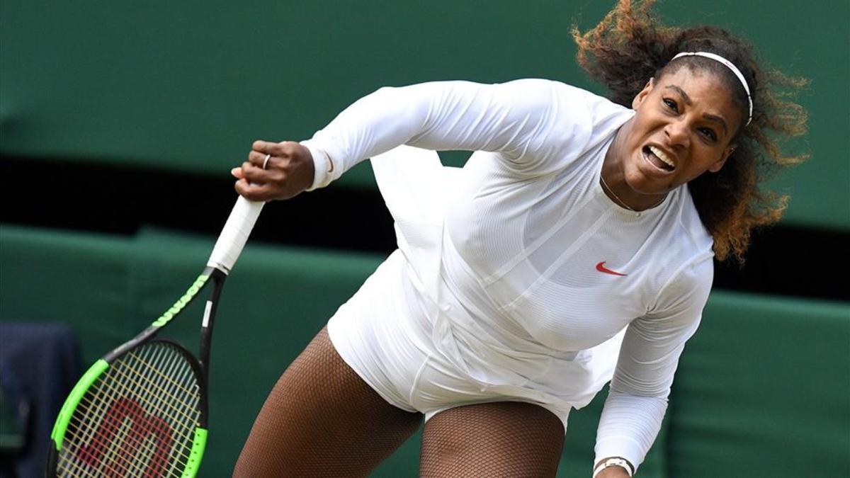 Serena Williams durante el juego ante Goerges