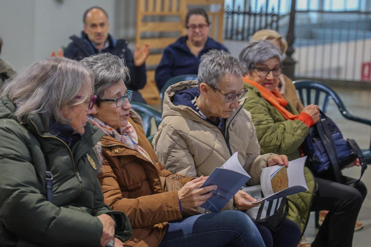 El libro tiene una tirada de 500 ejemplares.