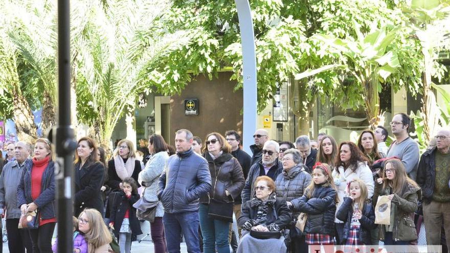 Mañana de villancicos en la Avenida de la Libertad de Murcia