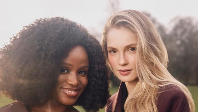 Masali Baduza y Hannah Dodd, Michaela y Francesca en Los Bridgerton