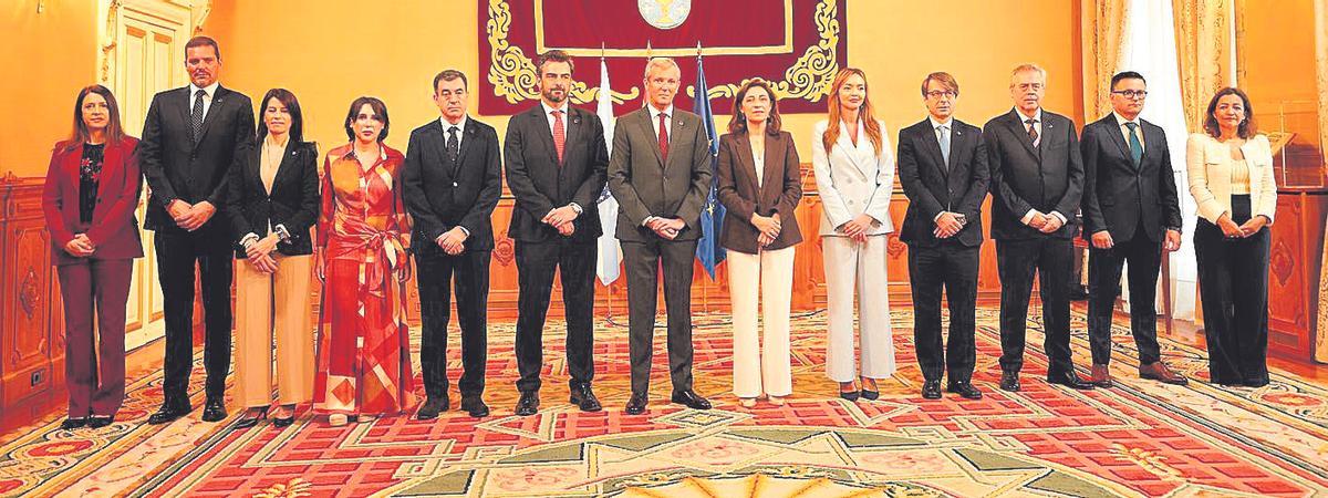 El nuevo equipo del Gobierno autonómico. | Xoán Álvarez