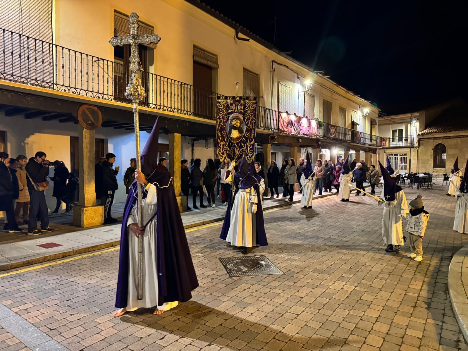 GALERÍA| Dolor junto al Ecce Homo en Fuentesaúco