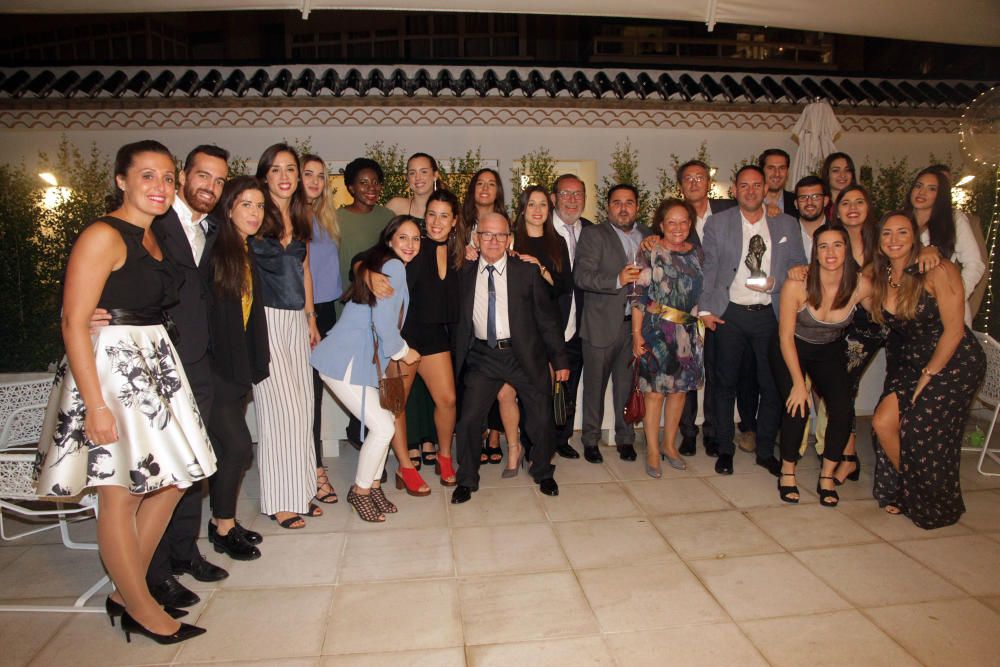 Más de 450 representantes de todos los ámbitos de la vida provincial asisten a la gala de entrega de los Premios Málaga 2017 en el Gran Hotel Miramar