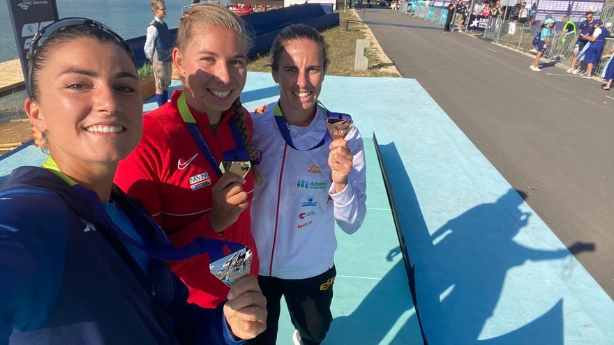 Eva Barrios se cuelga la medalla de bronce en los Europeos de Múnich de piragüismo