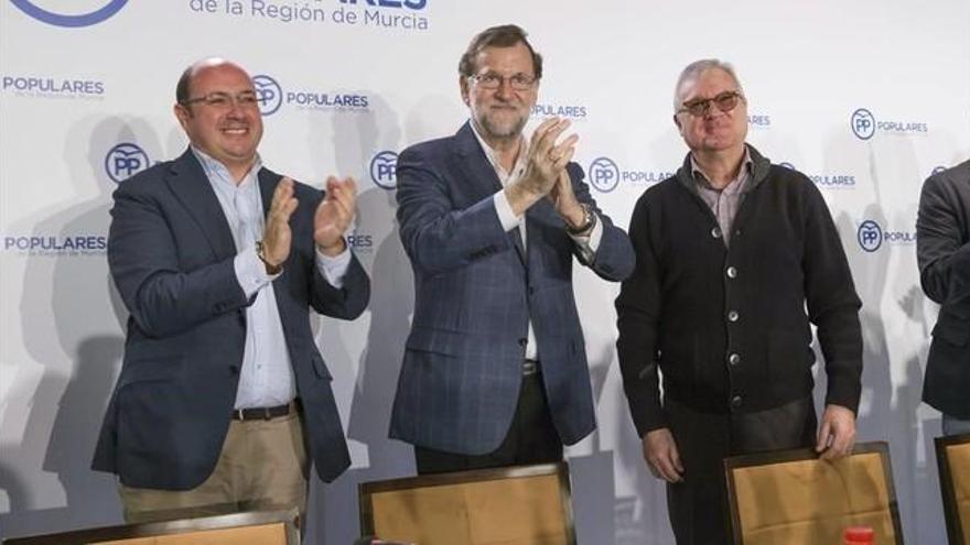 Rajoy agita el miedo a un gobierno de cambio