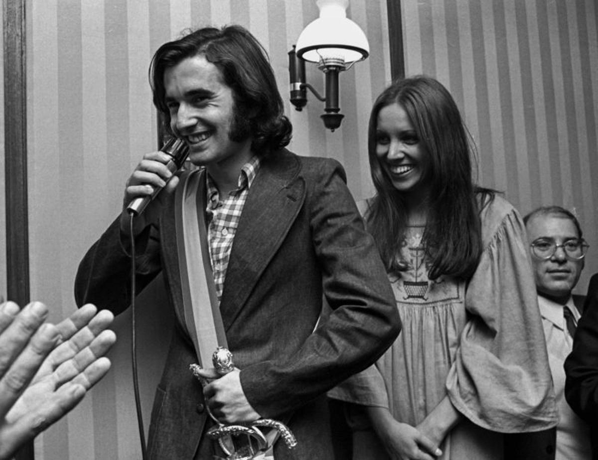 Víctor Manuel y Ana Belén en 1973, míralos qué majos