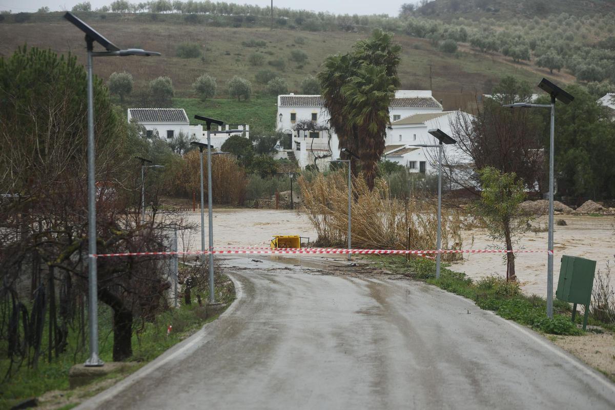 Aislados unos 40 vecinos de una pedanía de Coín (Málaga) a causa de las lluvias
