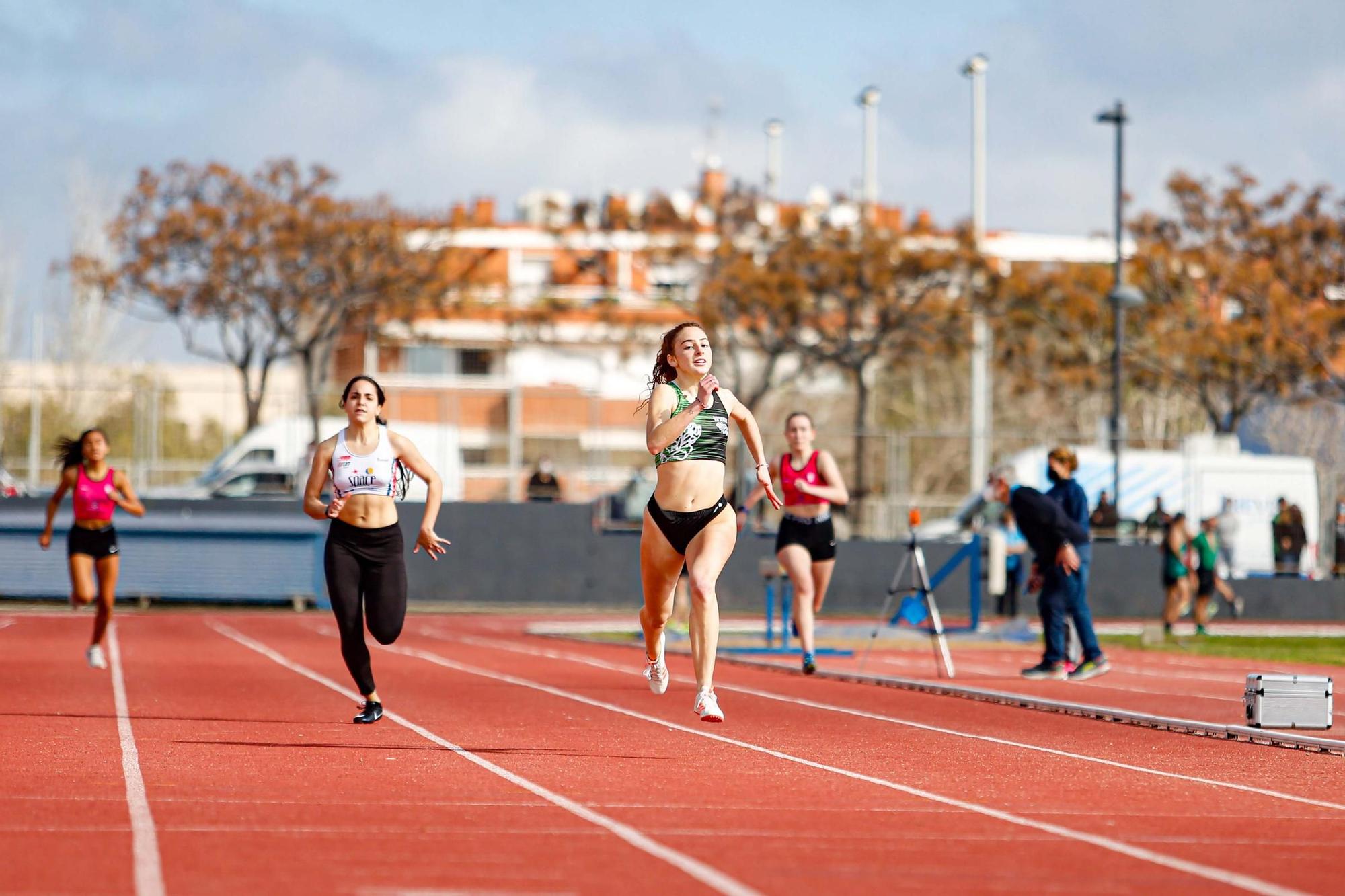 El atletismo en Ibiza retoma «sensaciones»