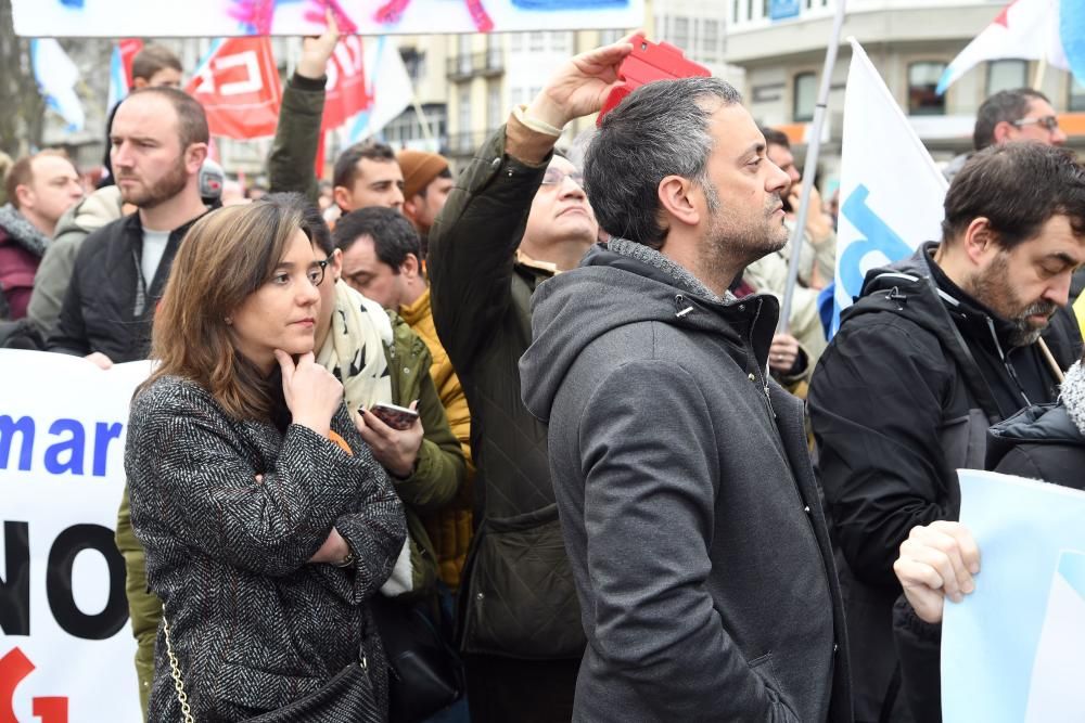 Manifestación en defensa del empleo en Alcoa