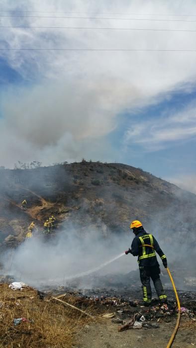 Se declara un incendio en Los Asperones