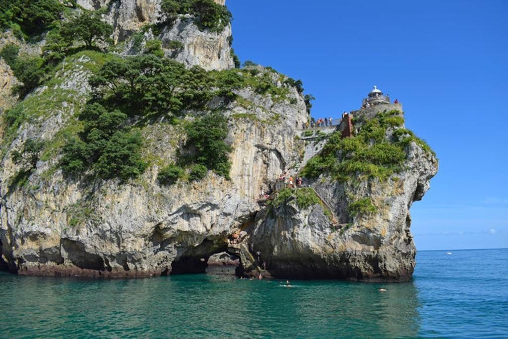 Faro del pescador, Santoña