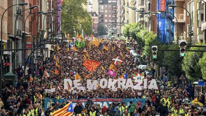 La manifestación de ayer en Bilbao en favor de la consulta del 1-O.