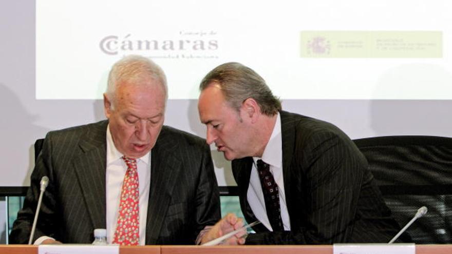 El presidente de la Generalitat, Alberto Fabra, y el ministro de Asuntos Exteriores y Cooperación, José Manuel García-Margallo