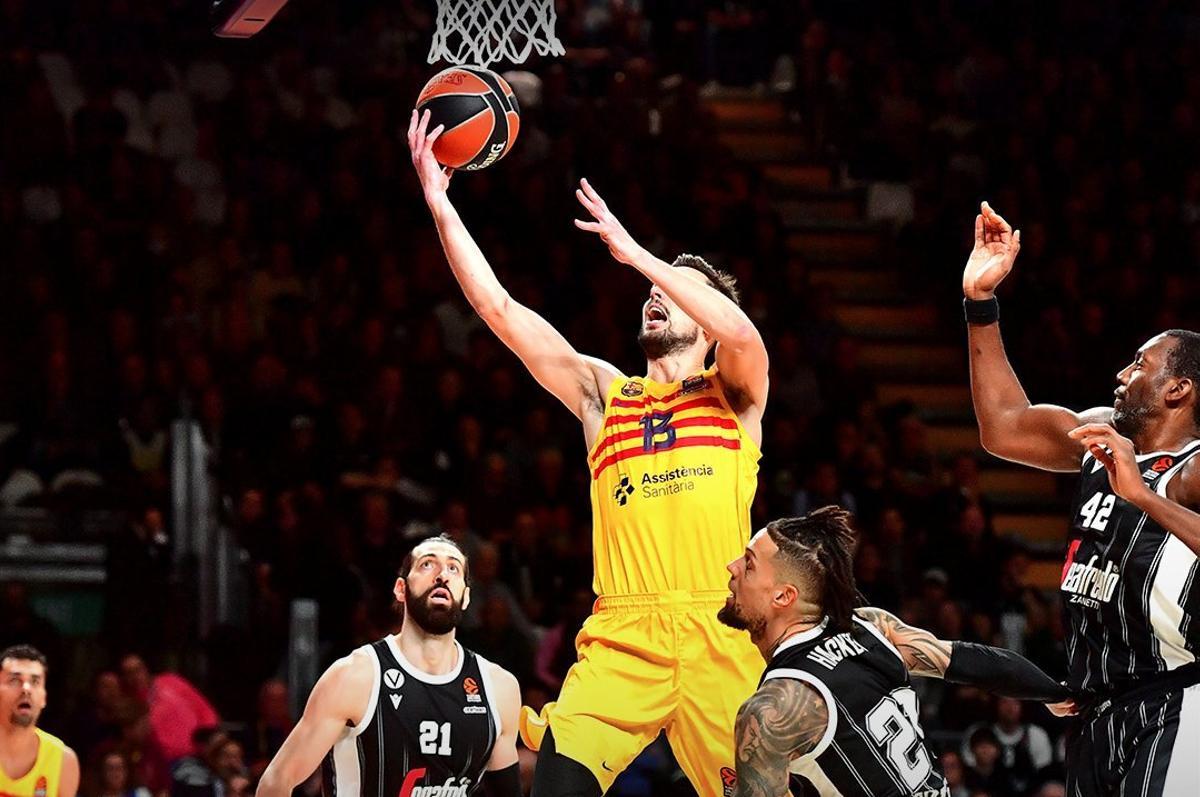 Satoransky jugó siempre muy agresivo encarando el aro contrario