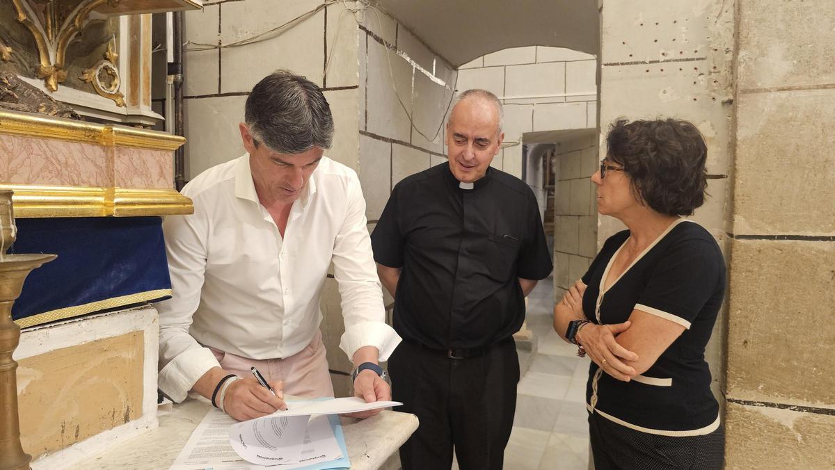 La Vila acabará con el deterioro de dos capillas de la Iglesia de la ...