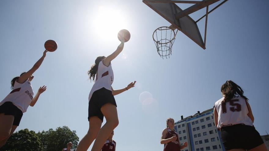 El COVID-19 mantendrá las próximas semanas todo el deporte andaluz paralizado.