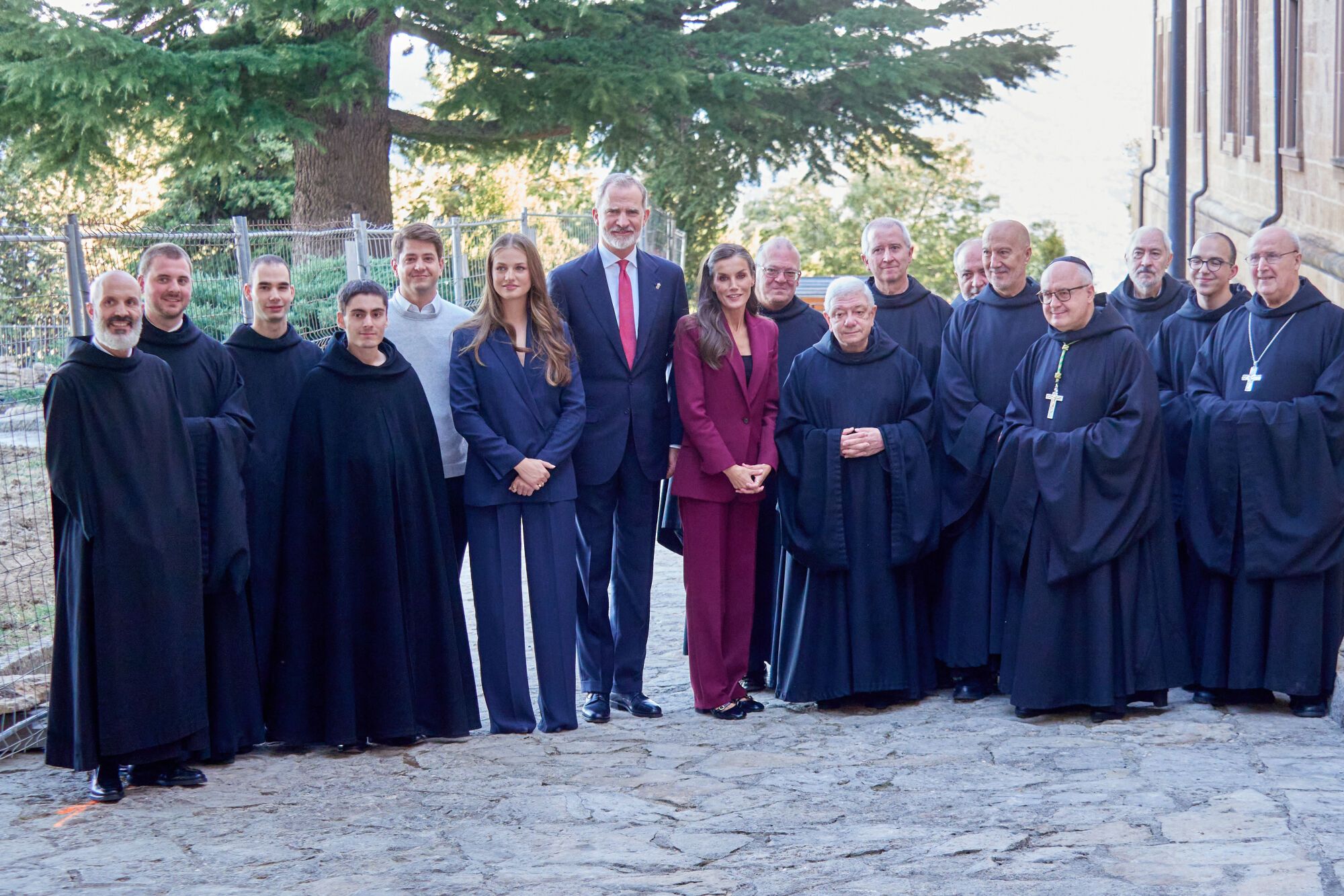 EN IMÁGENES: Leonor se da un baño de multitudes en su estreno como Princesa de Viana