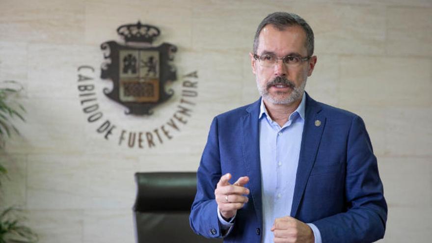 El presidente en funciones del Cabildo de Lanzarote, Marcial Morales