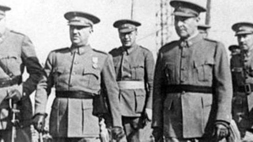 Ángel Viñas cerca al asesino de Balmes