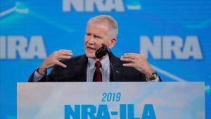 El presidente de la Asociación Nacional de Rifle (ANR), Oliver North, en su 148º encuentro anual en Indianapolis (Indiana, EEUU). 