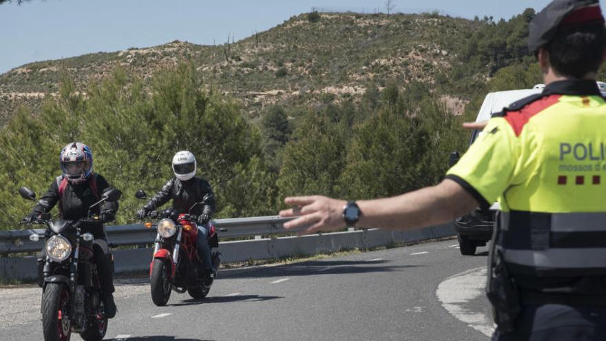 Un control dels Mossos d&#039;Esquadra, en una imatge d&#039;arxiu