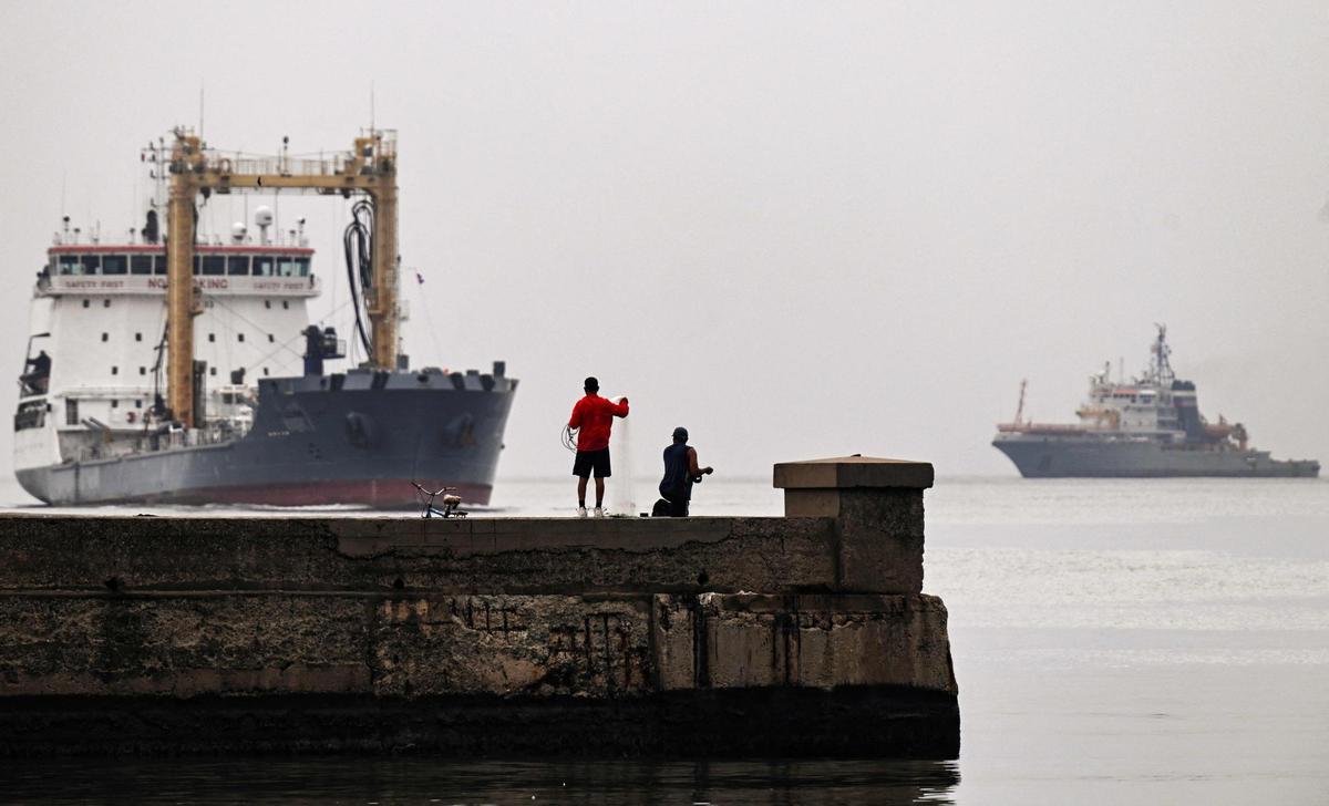 Llegan a La Habana una fragata y un submarino nuclear rusos