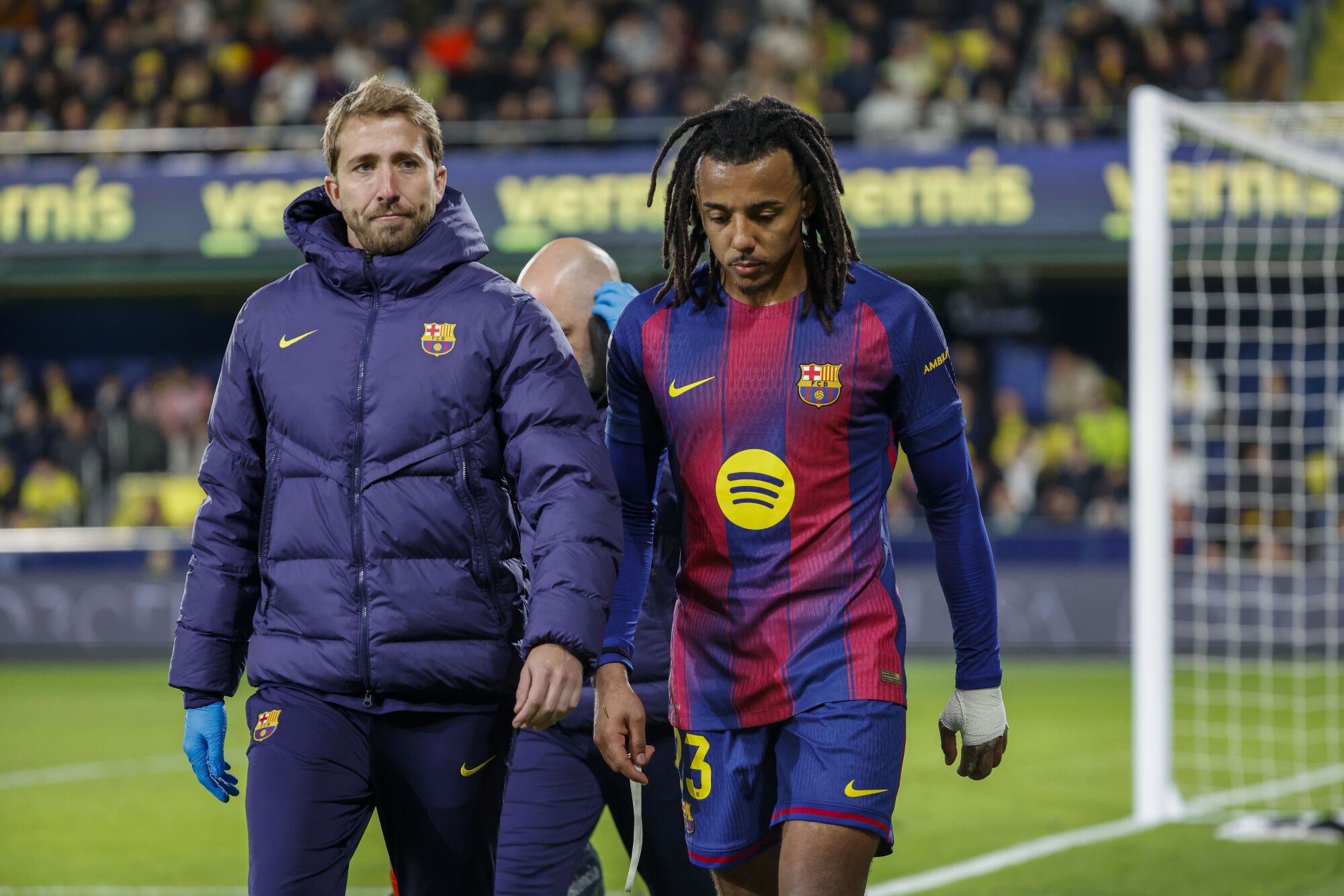 Koundé no pasó por la enfermería del Barça