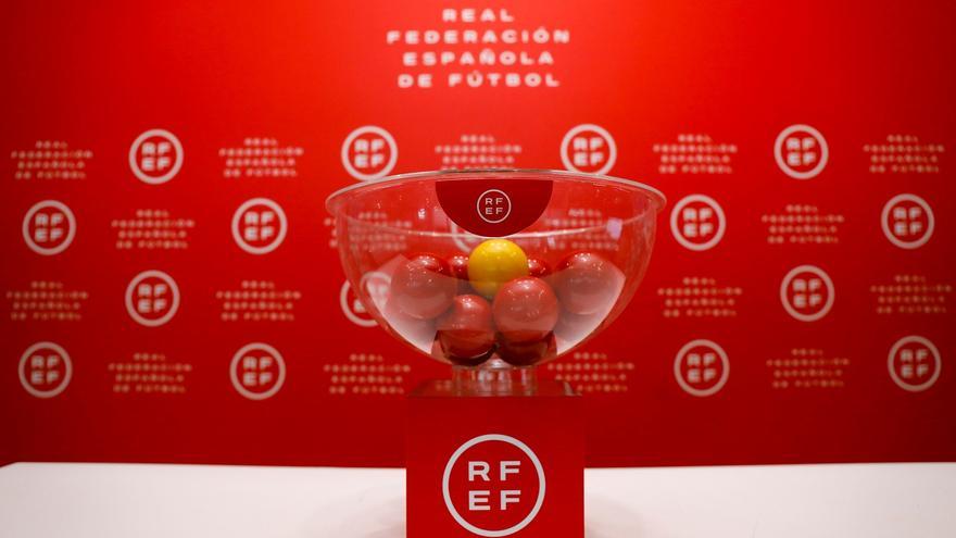 El sorteo del calendario en Primera Federación, en directo