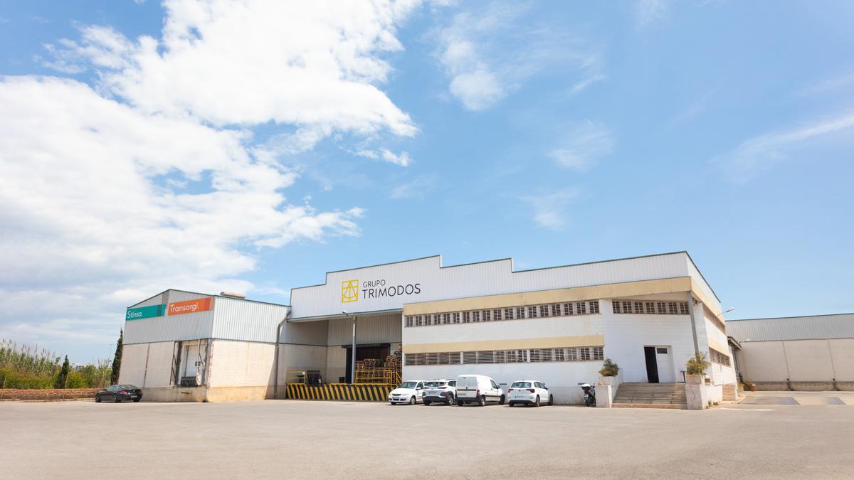 Centro logístico de Castellón, ubicado en el camino Roquetas, uno de sus tres centros de operaciones en España.