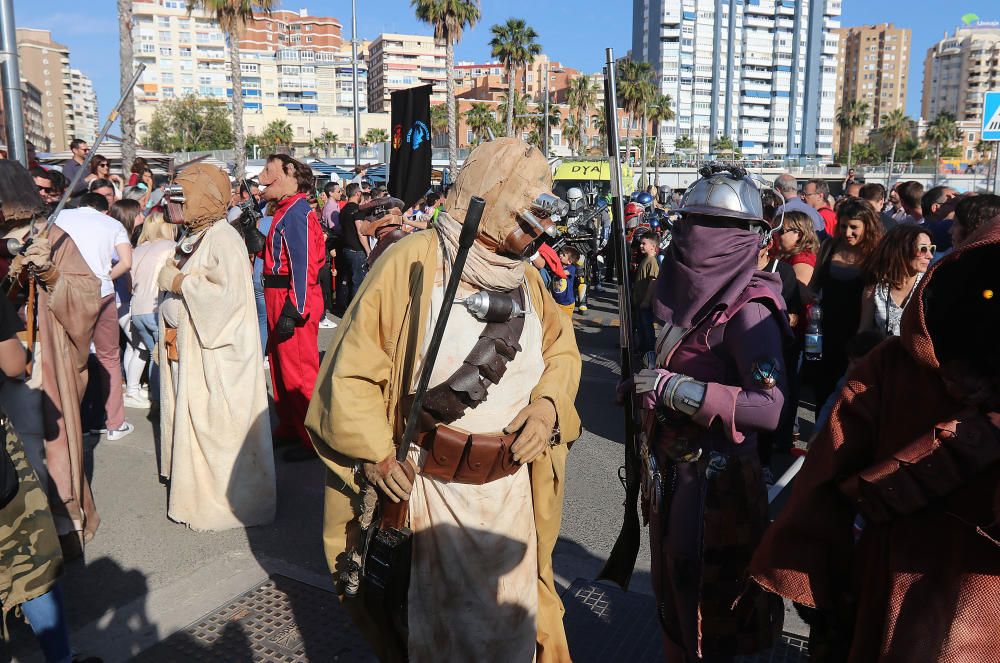 Tercer desfile de la Legión 501 por Málaga