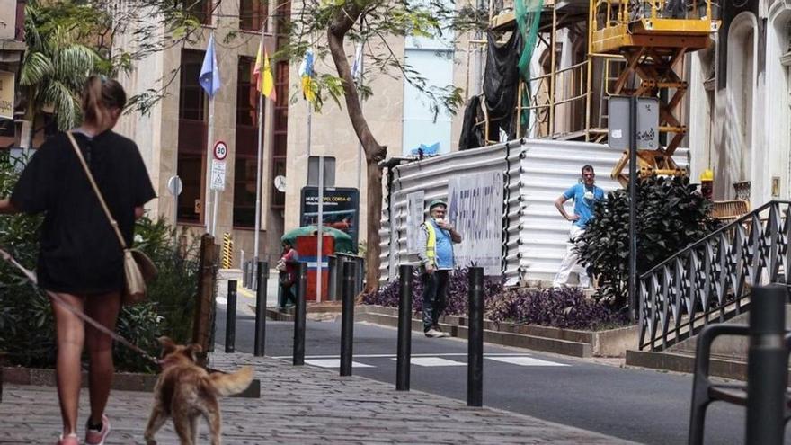 Obras de reformas en Santa Cruz.