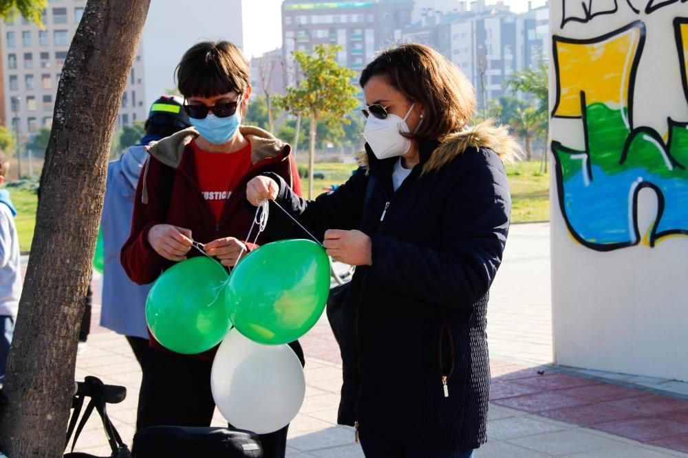 Una marcha teñida de verde y blanco para defender "el bien común"