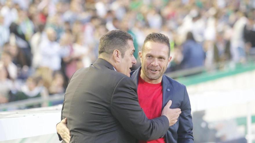 El Córdoba CF se le atraviesa a Tevenet