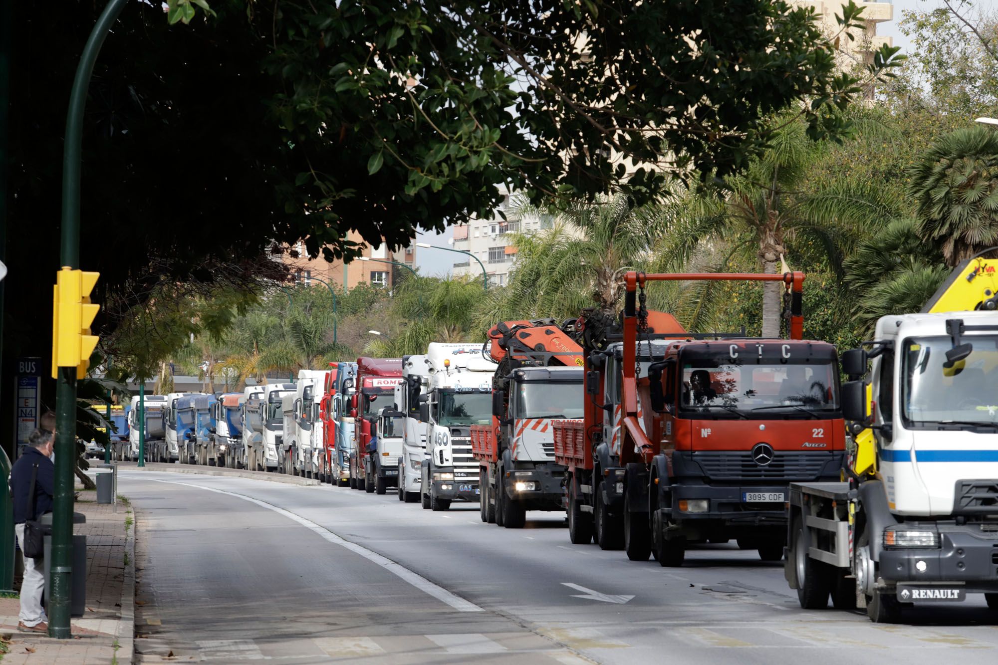 Protesta de los camioneros por el Centro de Málaga