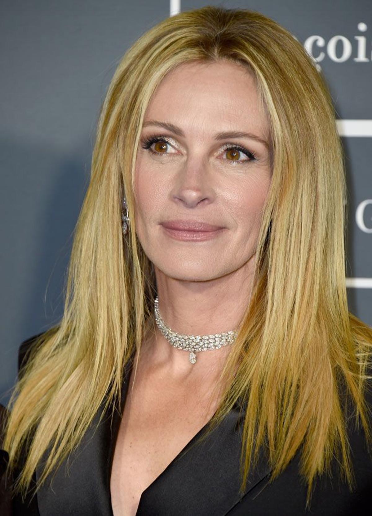 Julia Roberts con melena lisa 'blonde'