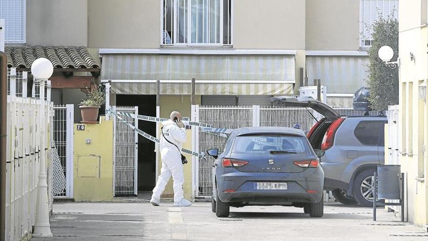 Un hombre mata a su mujer delante de sus hijos en Castellón