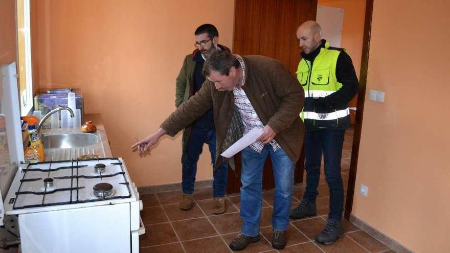 Mejoras en el local social de Bermés y recogida de propuestas en el rural