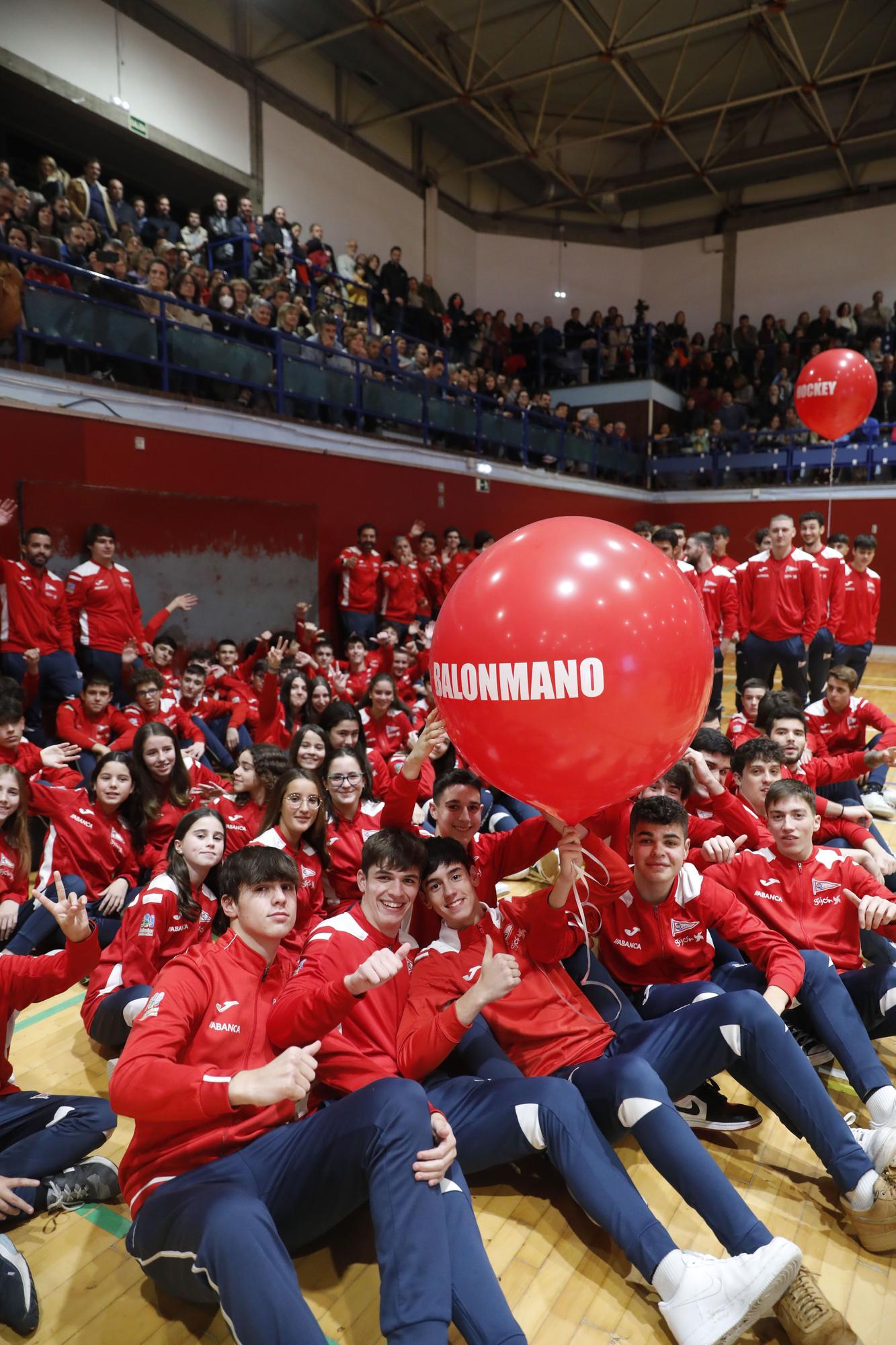 EN IMÁGENES: El Grupo Covadonga presenta sus 27 selecciones deportivas