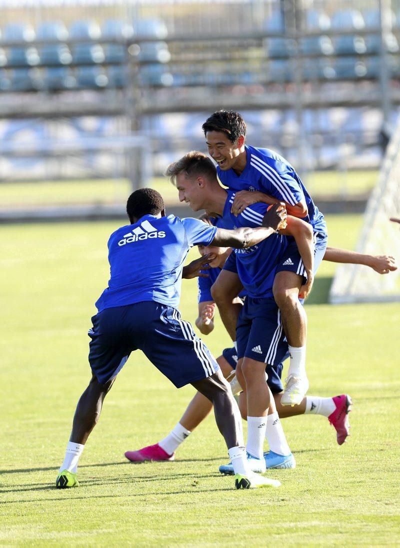 Primer entrenamiento de Kagawa con el Real Zaragoza